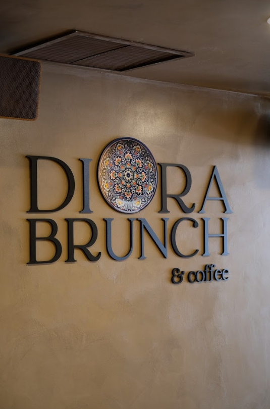 Diora Brunch & Coffee — restaurante uzbeque em Lisboa